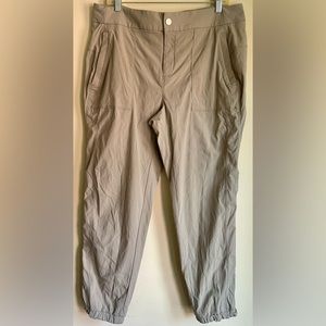Athleta Jogger Pants Khaki Tan Size 16 Active Wear